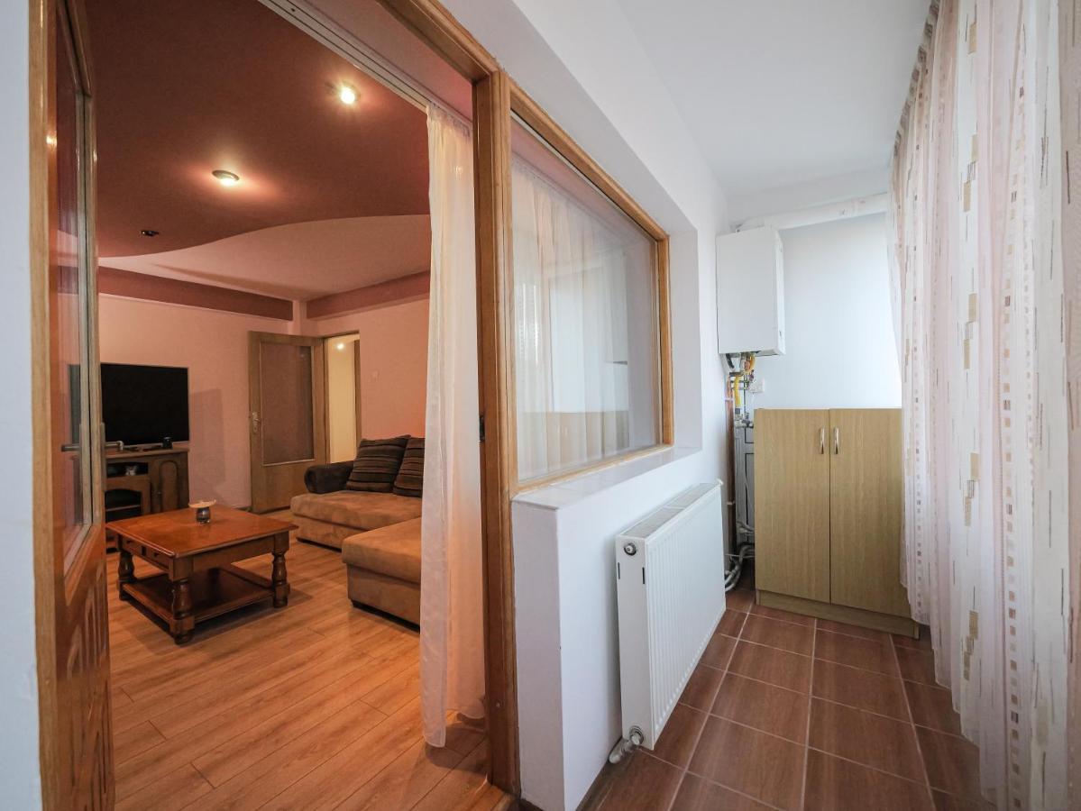 Luxury Ultracentral Curtea de Argeş Zewnętrze zdjęcie