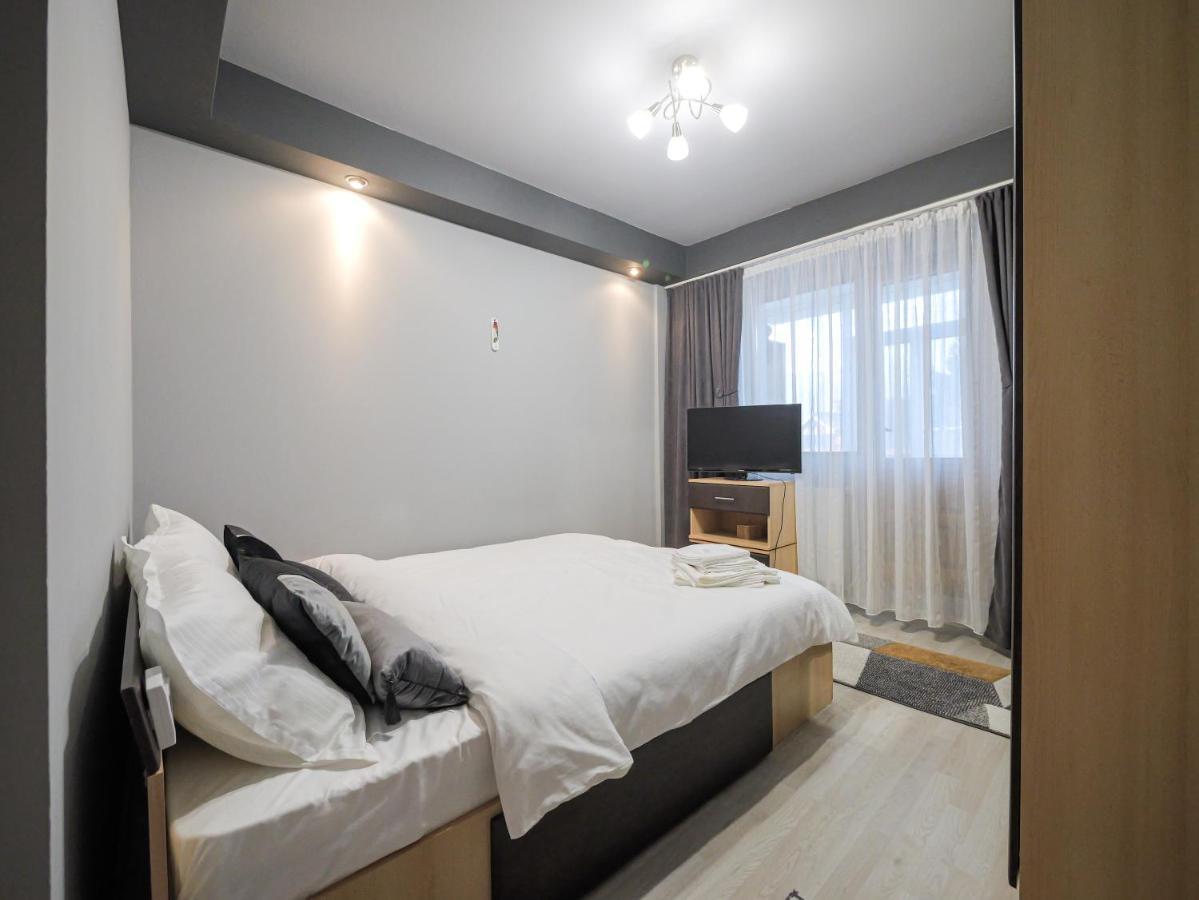 Luxury Ultracentral Curtea de Argeş Zewnętrze zdjęcie