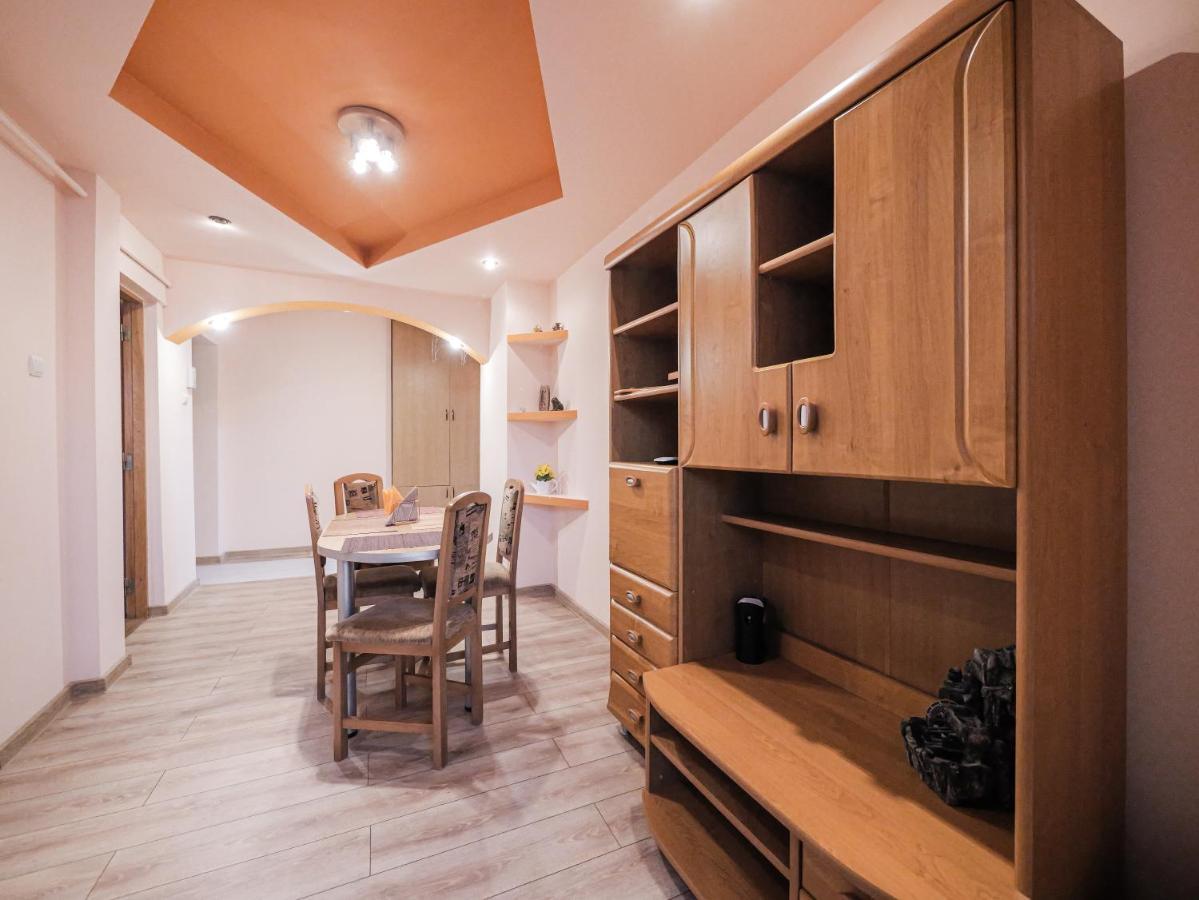 Luxury Ultracentral Curtea de Argeş Zewnętrze zdjęcie