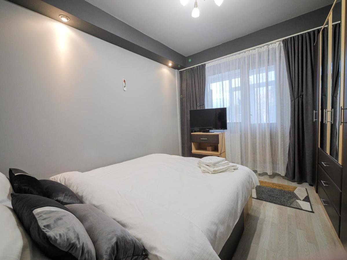 Luxury Ultracentral Curtea de Argeş Zewnętrze zdjęcie